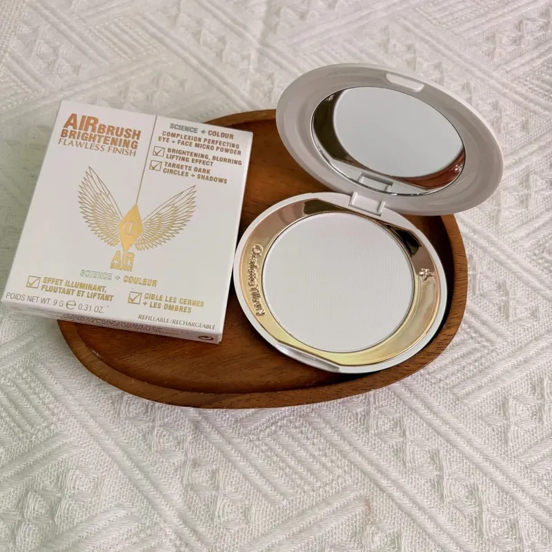 Charlotte Tilbury Setting Powder Compact Lip Gloss Foundation Two-tone Blush Eyeshadow Palette Lightweight Delicate Long-lasting