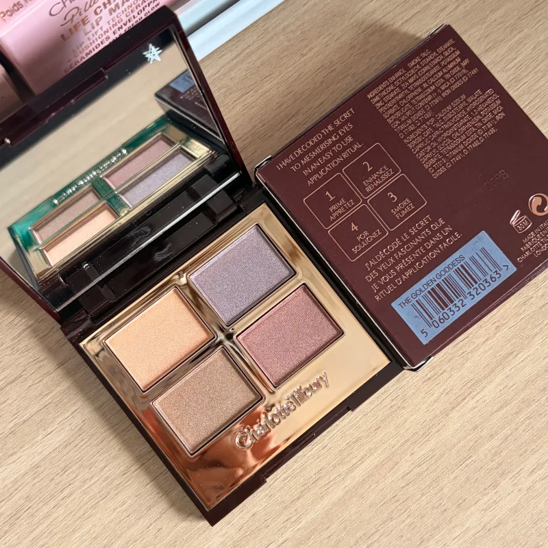 Charlotte Tilbury Four Color Palette Pillow Talk Eraggera Eyes Small Gold Tube κραγιόν Εύκολο στην εφαρμογή Μακιγιάζ Φορητά καλλυντικά — image 14