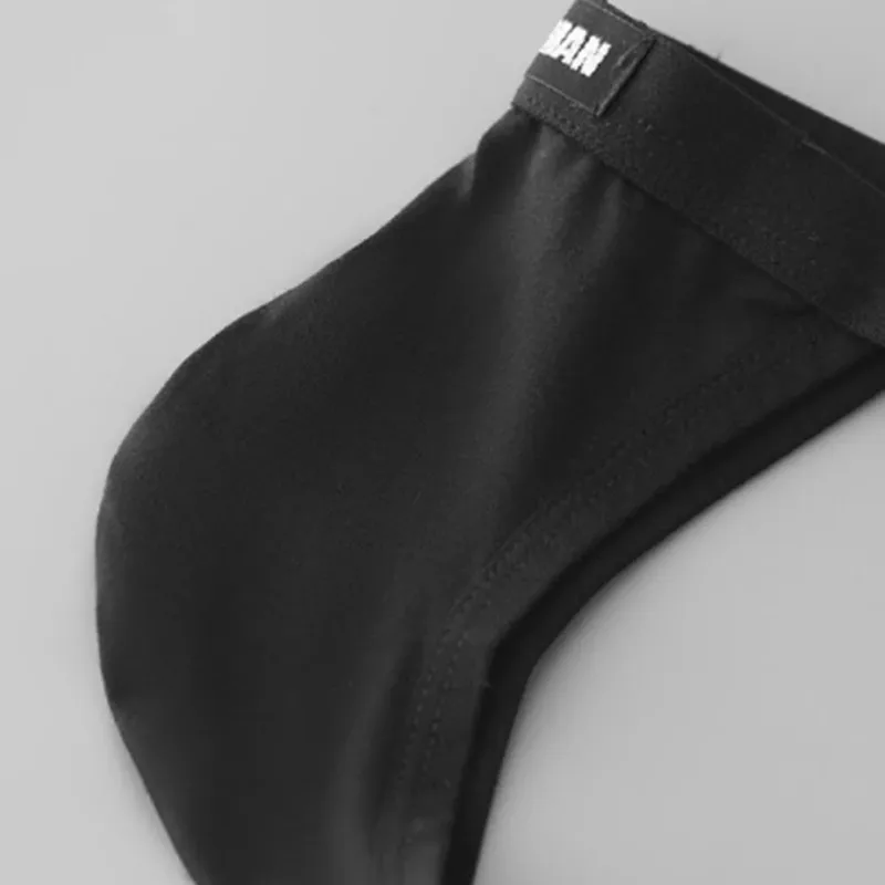 Elastiska stringtrosor som andas för män, låg höjd med U-konvex påsedesign lämplig för vår sommar höst vinter — image 9