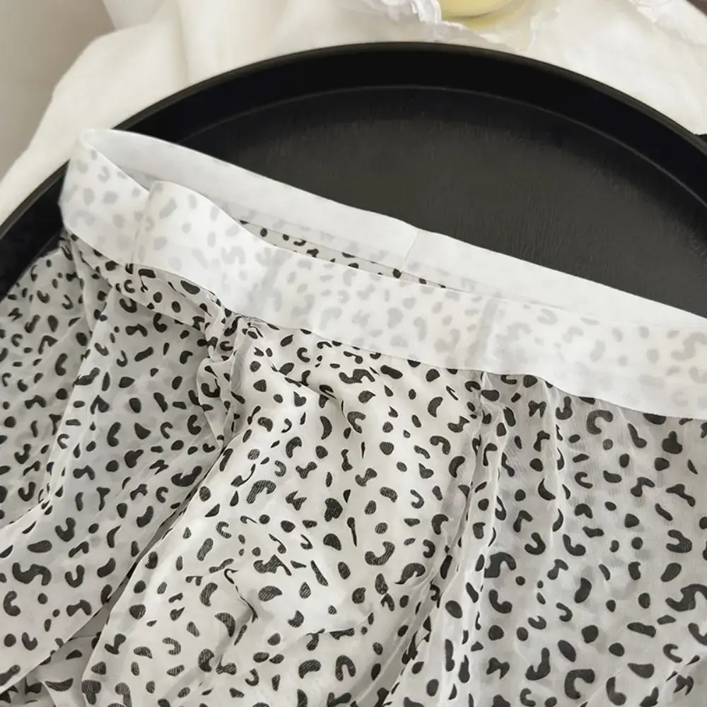 Fashion Manipis na Ice Silk Boxer Briefs na See Through Stripe Leopard Print Boxers Nakakahinga ng Seamless Cool Feeling Underpants Araw-araw — image 15
