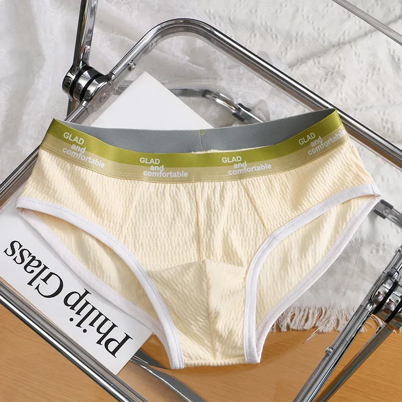 Verão novas cuecas de algodão de cor sólida masculina, roupa interior fina respirável minimalista, troncos na moda cuecas de biquíni masculino