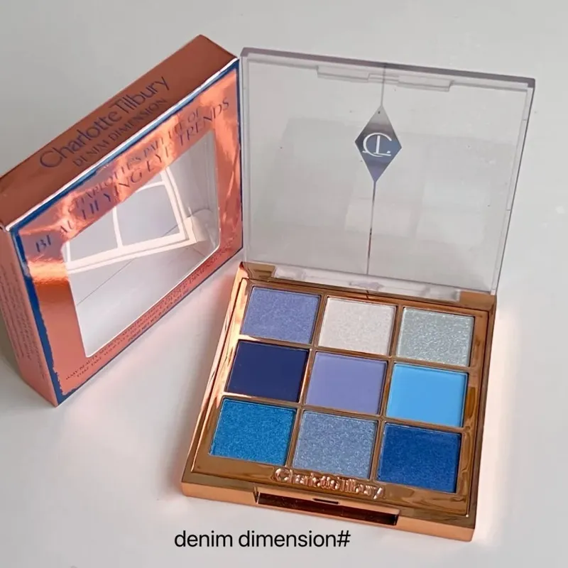 Charlotte Tilbury Hollywood Flawless Liquid Highlighter Moisturises Skin Luxury Palette Satin-matte Shimmer Metallic Finishes