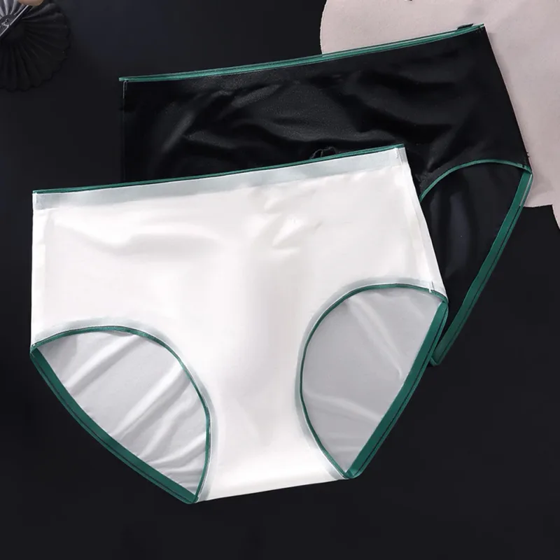 White Men Briefs Stylish Low Waist Panties Briefs 50 Polyamide 50 Spandex Solid Pattern Design Breathable Fabric