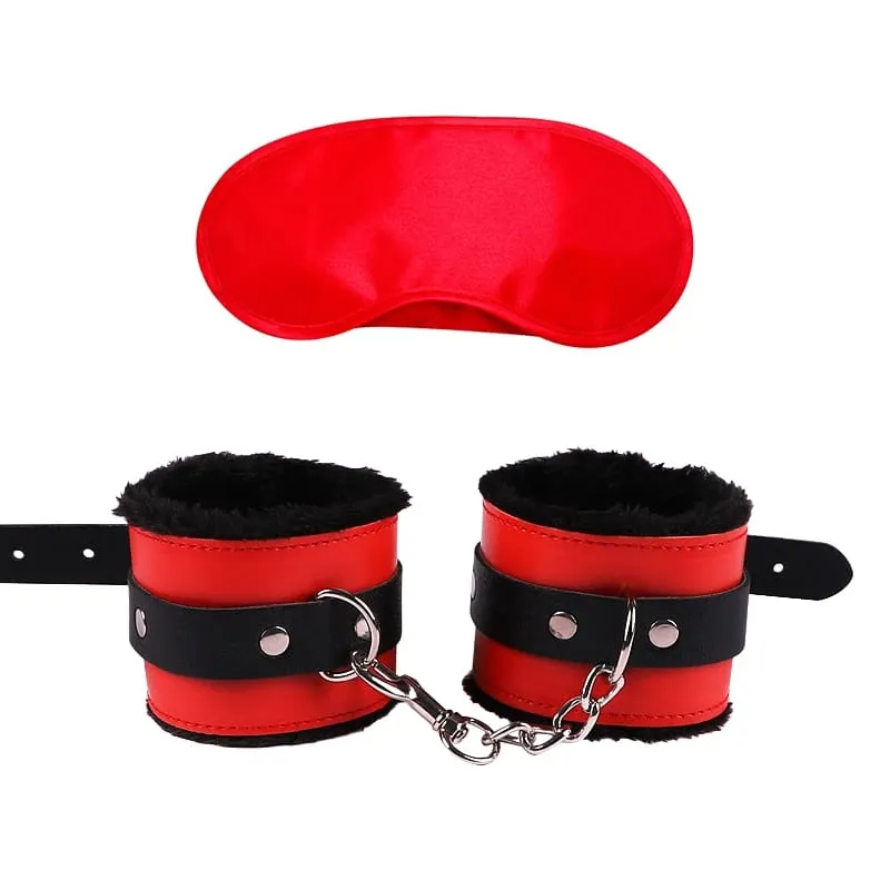 Παιχνίδια σεξ για γυναίκες Bdsm Σετ Bdsm Σέξι δερμάτινο βελούδινο σεξ παιχνιδιών Bondage Kit Χειροπέδες Φτερό με δεμένα μάτια Φετίχ φλερτ Προϊόντα για ενήλικες