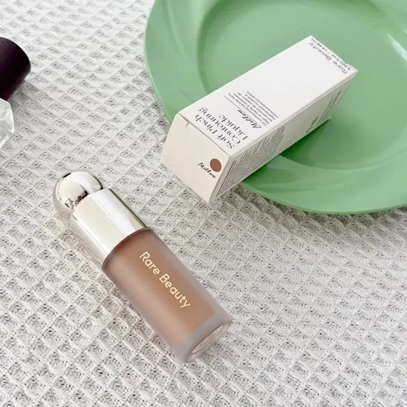 Rare Beauty Light Silky Touch innovatív kiemelő vízálló hosszan tartó szájfény folyékony kontúr smink kozmetikai ajándék