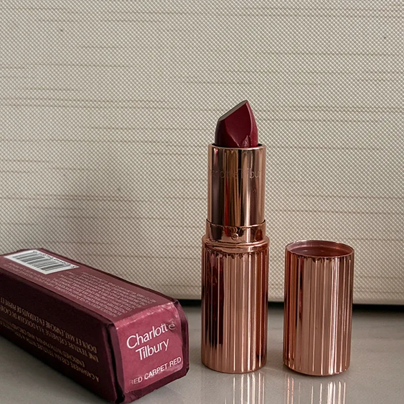 Charlotte Tilbury Four Color Palette Pillow Talk Eraggera Eyes Small Gold Tube κραγιόν Εύκολο στην εφαρμογή Μακιγιάζ Φορητά καλλυντικά — image 17