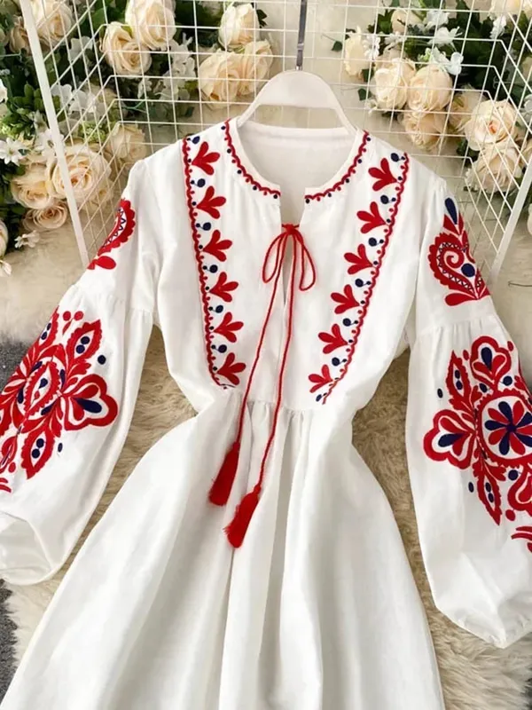 Női őszi ruhák Bohém hímzett virágos O-nyakú lámpás ujjú, magas derékú, redőzött ruha, Női Vestidos PL393 — image 4