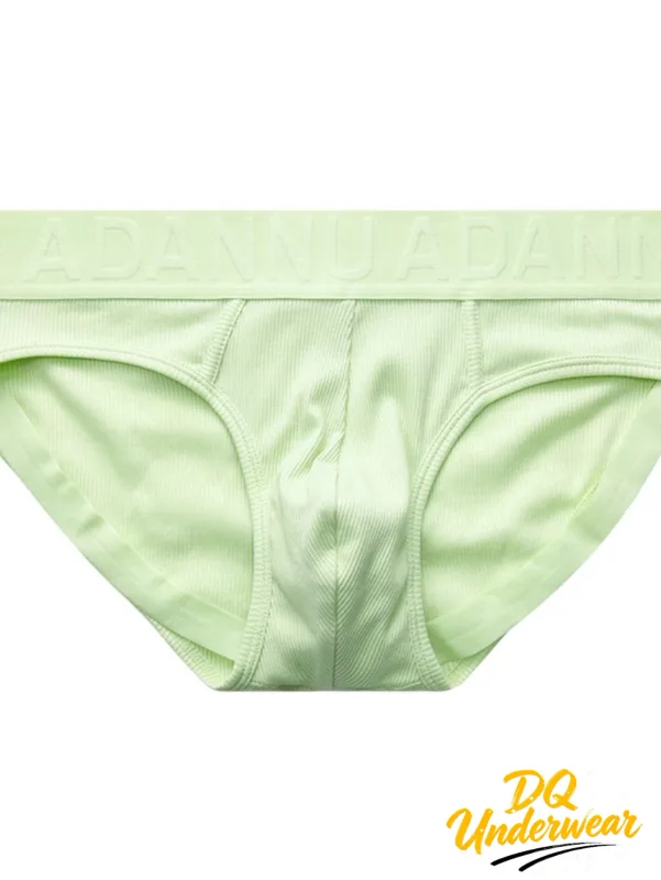 1PCS 솔리드 컬러 늑골이있는 남성 팬티 ADANNU 양각 로고 탄성 허리 스트레치 컴포트 일일 비키니 속옷 AD759