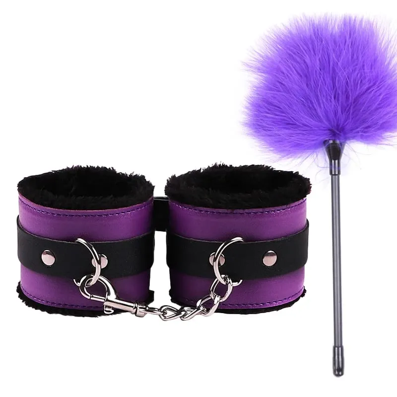 Παιχνίδια σεξ για γυναίκες Bdsm Σετ Bdsm Σέξι δερμάτινο βελούδινο σεξ παιχνιδιών Bondage Kit Χειροπέδες Φτερό με δεμένα μάτια Φετίχ φλερτ Προϊόντα για ενήλικες