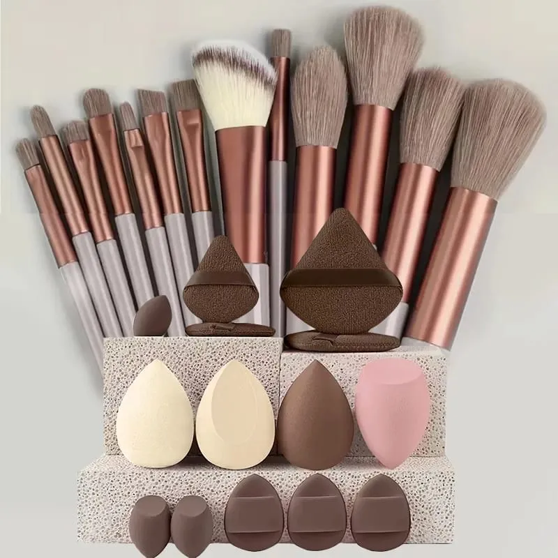 Ensemble de pinceaux de maquillage professionnels, 10 pièces, pinceaux de détail Super doux, pour Blush, fond de teint, correcteur, fard à paupières, outil de beauté pour dames