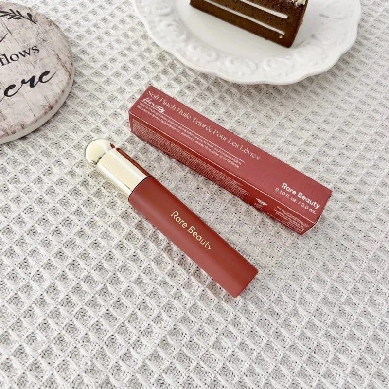 Rare Beauty Light Silky Touch innovatív kiemelő vízálló hosszan tartó szájfény folyékony kontúr smink kozmetikai ajándék