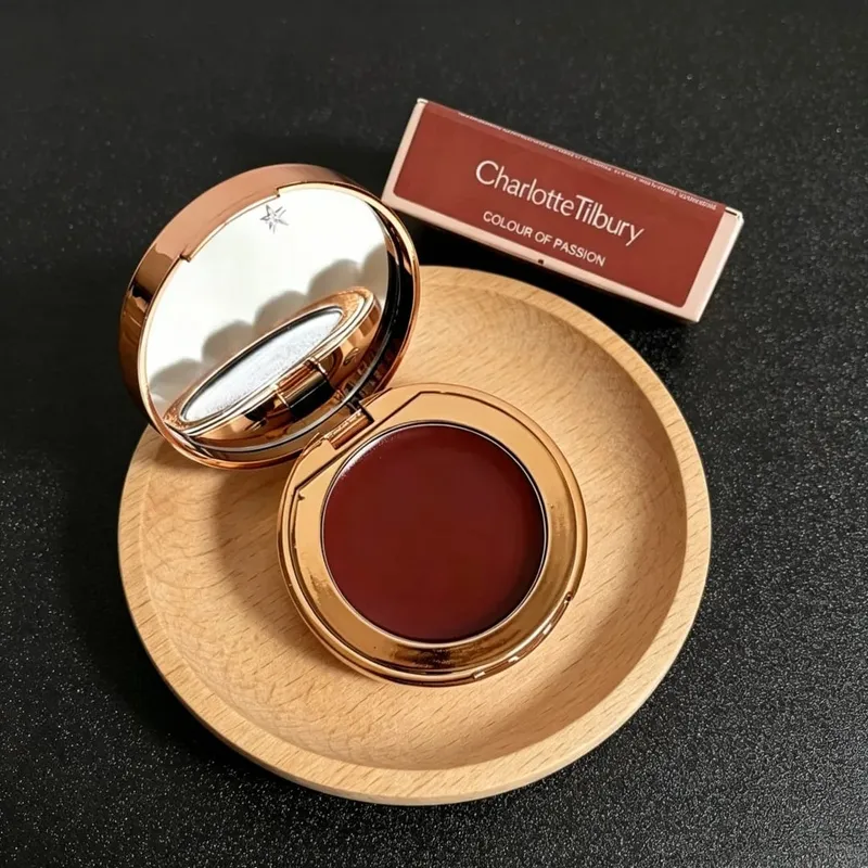 Charlotte Tilbury Setting Powder Compact Lip Gloss Foundation Two-tone Blush Eyeshadow Palette Lightweight Delicate Long-lasting