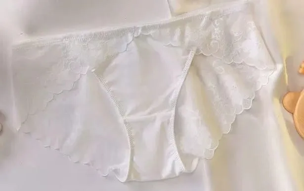 Zökkenőmentes elülső csat kötőfék melltartó puha aládrót vékony nyári Push Up kis mellnagyobbító nagy mellkas szexi hátsó fehérnemű 32-38 szett
