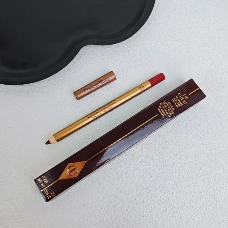 שרלוט טילבורי כרית חדשה לדבר ביג שפתיים Plumpgasm Lip Cheat קולגן שפתיים אמבטיה CT Lipliner איפור שפתון לחות ליפ גלוס — image 39