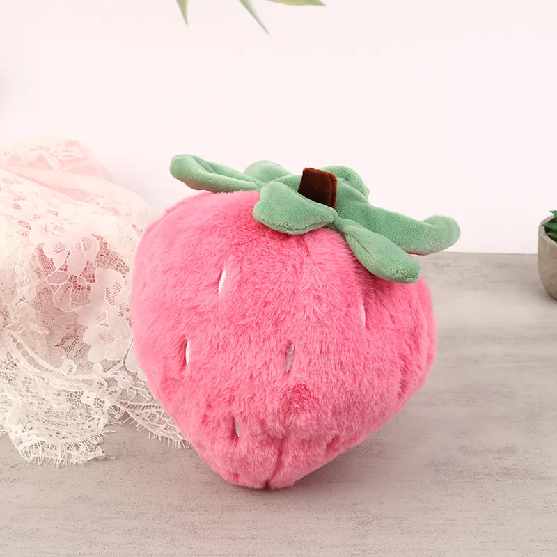 Oreiller à fraises Super doux, jouet créatif léger et mignon, poupée décorative pour la maison, ornements pour filles, cadeau — image 4