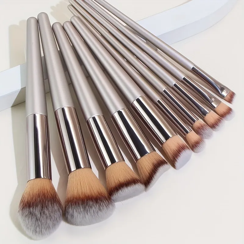 Ensemble de pinceaux de maquillage, couleur Champagne et or, pour fond de teint, poudre libre, correcteur de Blush, fard à paupières, Kit d'outils de beauté professionnels, 10 pièces — image 5