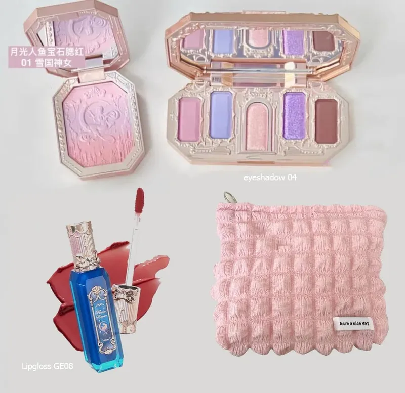 Flower Knows Makeup סט מלא צלליות בתולת ים מוארת ירח סומק מט וליפגלוס Flowerknows Kit תיק איפור לנשים