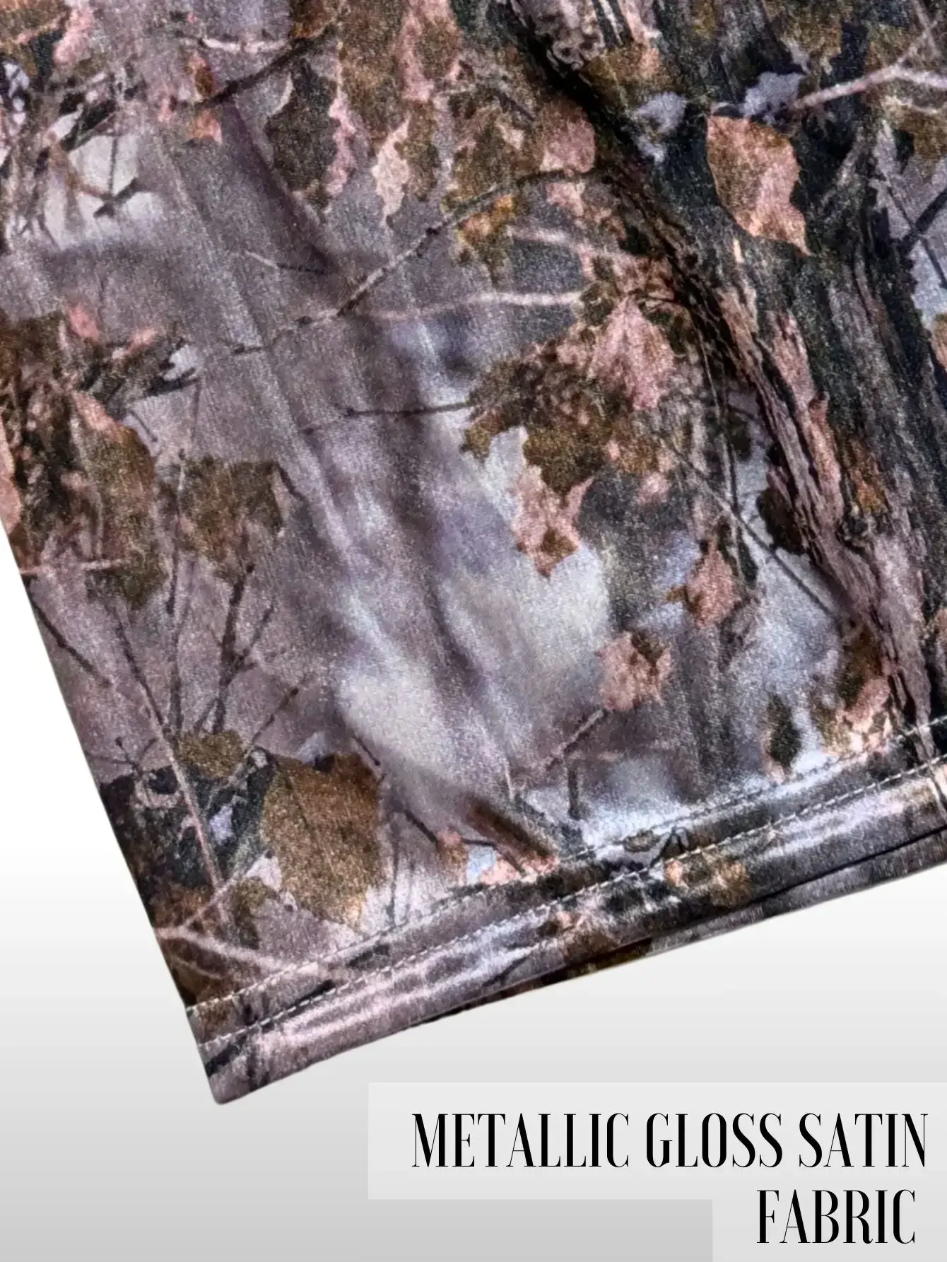 1 pirasong Panlalaking Magaan na Makahinga na Metallic Sheen Casual Home Loungewear - Camouflage Print Satin Sleep Shorts — image 4