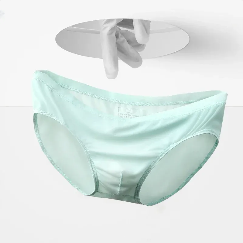 Ice silk underwear men's shorts summer breathable ultra-thin low waist trend personality SAO small triangle underwear bottom — image 4