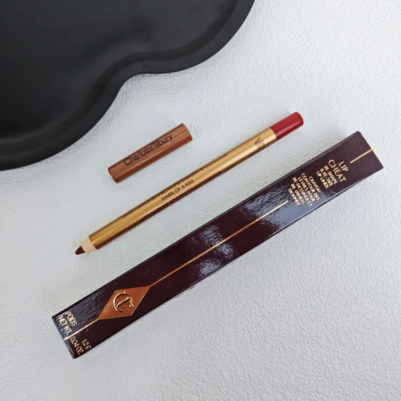 שרלוט טילבורי כרית חדשה לדבר ביג שפתיים Plumpgasm Lip Cheat קולגן שפתיים אמבטיה CT Lipliner איפור שפתון לחות ליפ גלוס — image 34