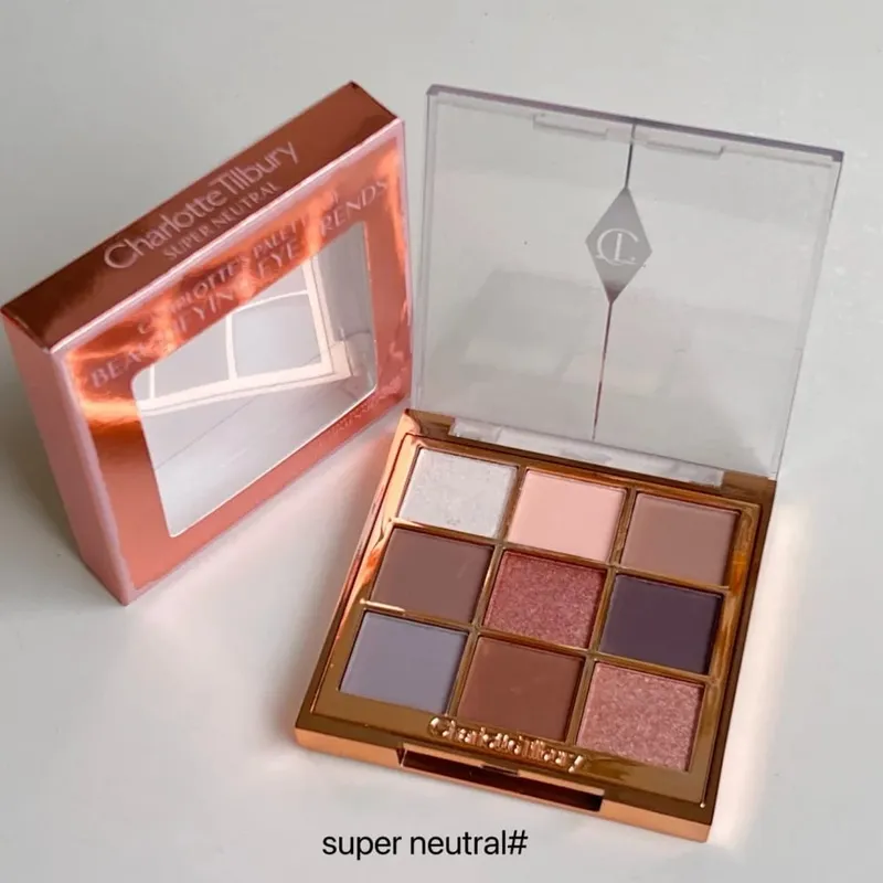 Charlotte Tilbury Hollywood Flawless Liquid Highlighter Moisturises Skin Luxury Palette Satin-matte Shimmer Metallic Finishes