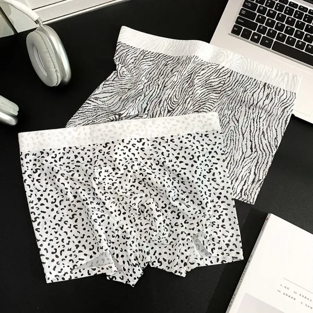 Fashion Manipis na Ice Silk Boxer Briefs na See Through Stripe Leopard Print Boxers Nakakahinga ng Seamless Cool Feeling Underpants Araw-araw — image 7
