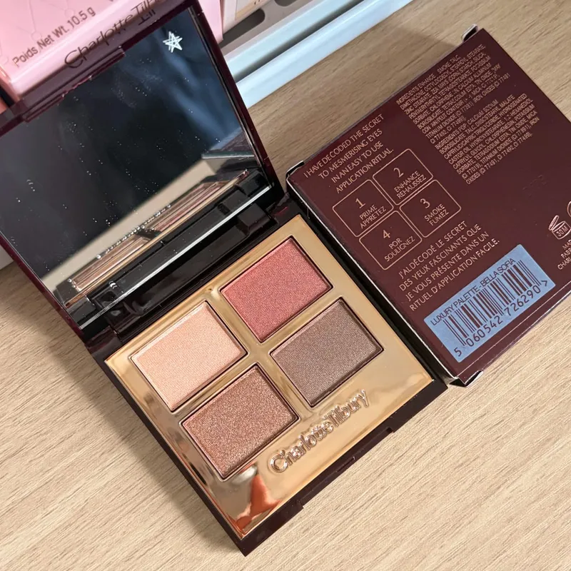 Σετ μακιγιάζ Charlotte Tilbury CT Highlighters Lip Blam 4 Χρώματα Παλέτα Σκιών για Χείλη Gloss Lip Blam Σετ Μαξιλάρι Talk Μεγάλης διάρκειας