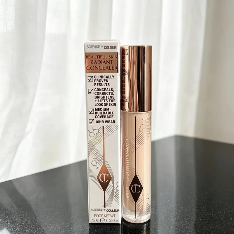 Charlotte Tilbury Starlight Powder Compact And Concealer Medium to Full Coverage Brightening Waterproof Hydrating Dewy Finish