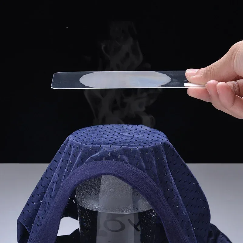 Men's Ice Silk Underwear Briefs Breathable Underwear Bamboo Carbon Fiber Anti-Bacterial Comfortable Hollow Underwear Pants Cold