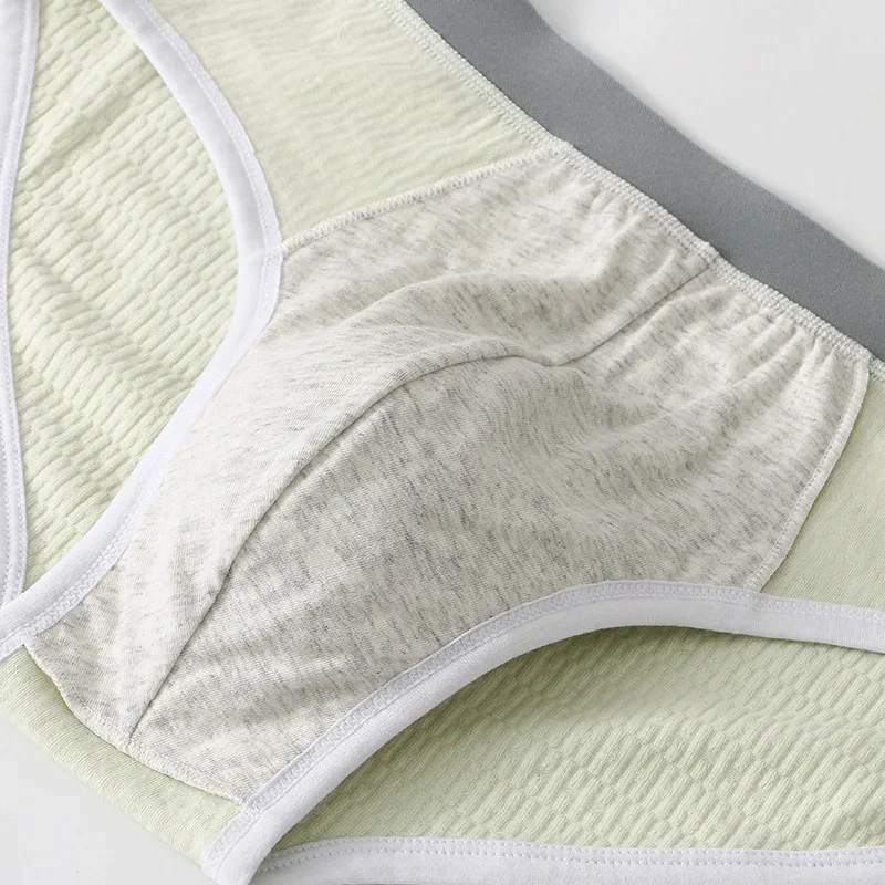 Verão novas cuecas de algodão de cor sólida masculina, roupa interior fina respirável minimalista, troncos na moda cuecas de biquíni masculino