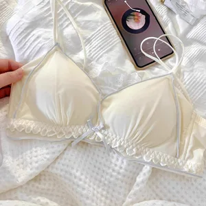 Pakaian dalam feminin dengan cup tipis Prancis tanpa penahan payudara kecil berkawat tanpa set bra manis berkawat