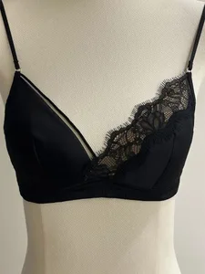 Bra Renda Gaya Perancis Bralette Payudara Kecil Tanpa Kawat Cangkir Segitiga Tali Tipis Set Lingerie Push Up Seksi Pakaian Dalam Wanita