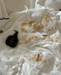 レース刺繍エンボス花ランジェリーセット巨乳ショー小さな上向き下着プッシュアップセクシーなブラジャー 3 点セット